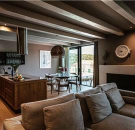 3 Bedroom Villa with Infinity Pool and Sea Views in Slano, Dubrovnik, Sleeps 6